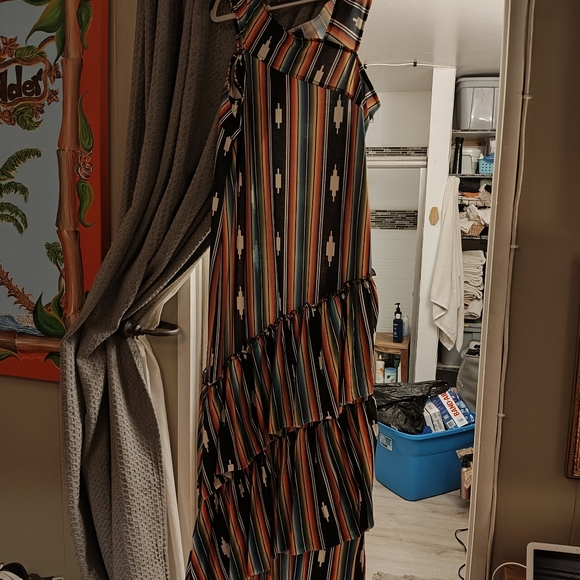 Western wear Aztec print asymmetric maxi dress size medium - Picture 4 of 4